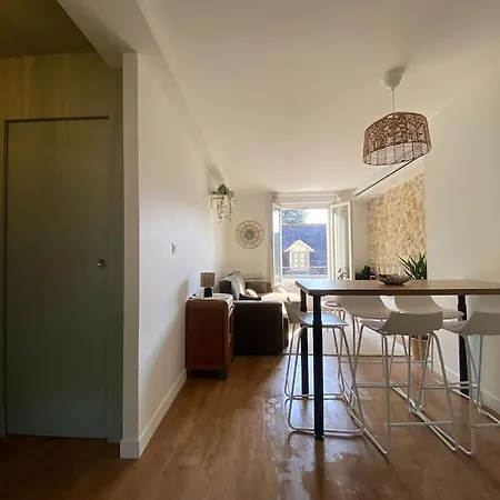 Duplex Cinema - Centre Historique Tours Apartment Exterior photo